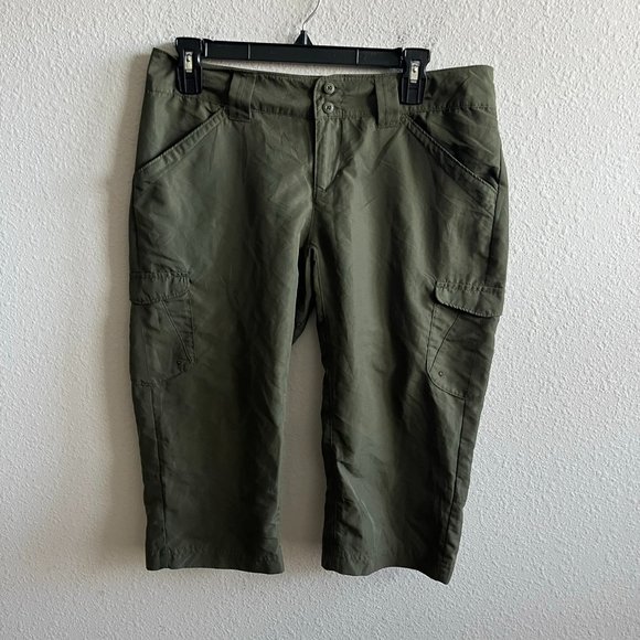 Columbia Women's Bit O Backside Green Capri Pants Size 6 Style AL8319 - Picture 2 of 11